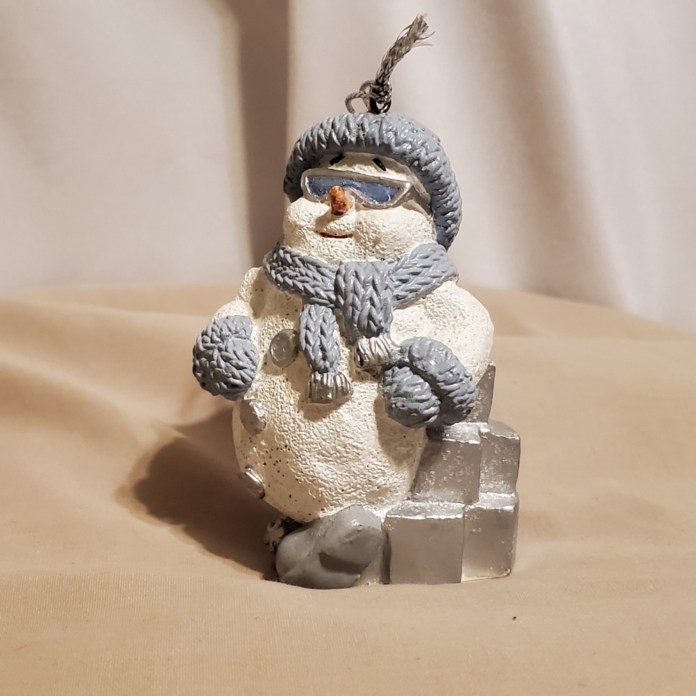 Snow buddy ornament